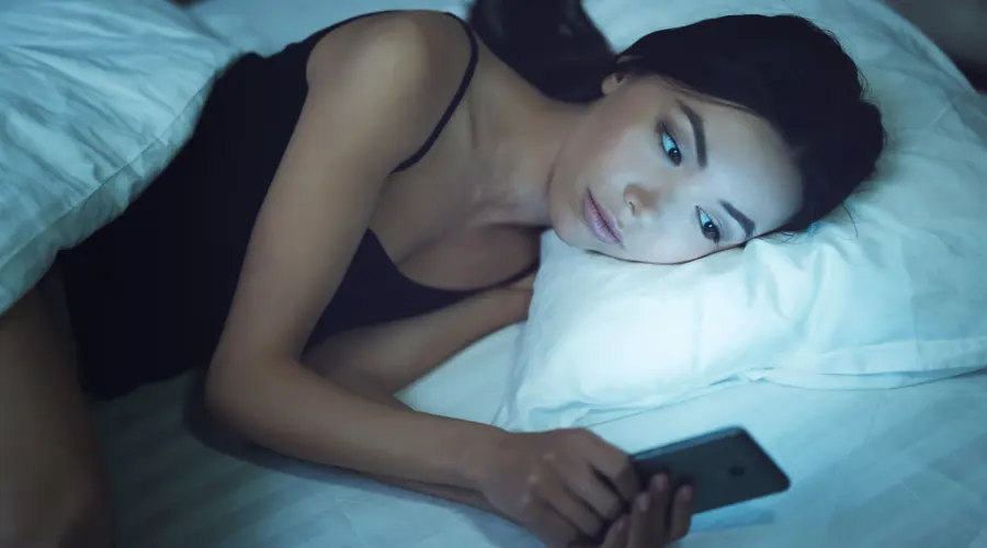 Are our phones damaging our skin?